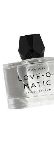 Flirts gaisā un saldums detaļās